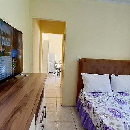 Hospedagensjaguariaiva Apartman Kültér fotó