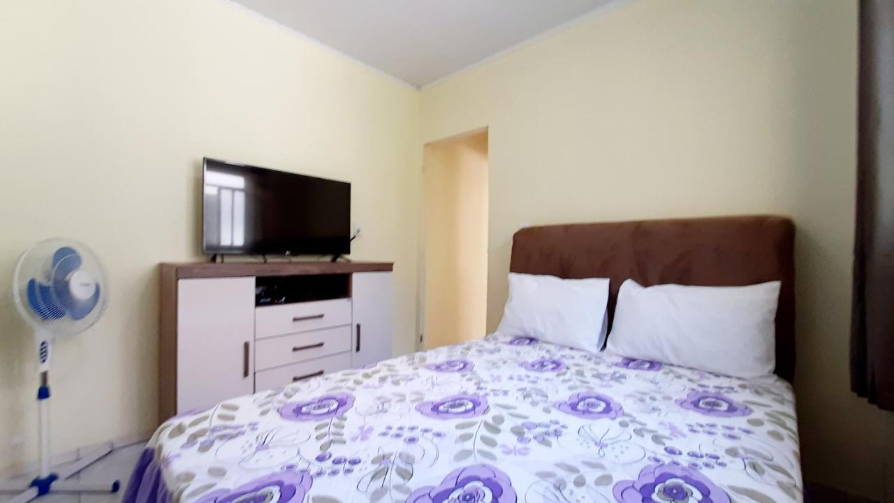 Hospedagensjaguariaiva Apartman Kültér fotó