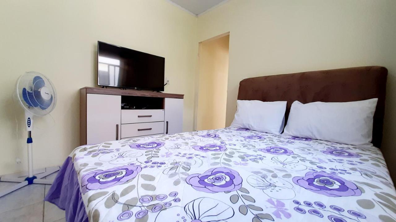 Hospedagensjaguariaiva Apartman Kültér fotó