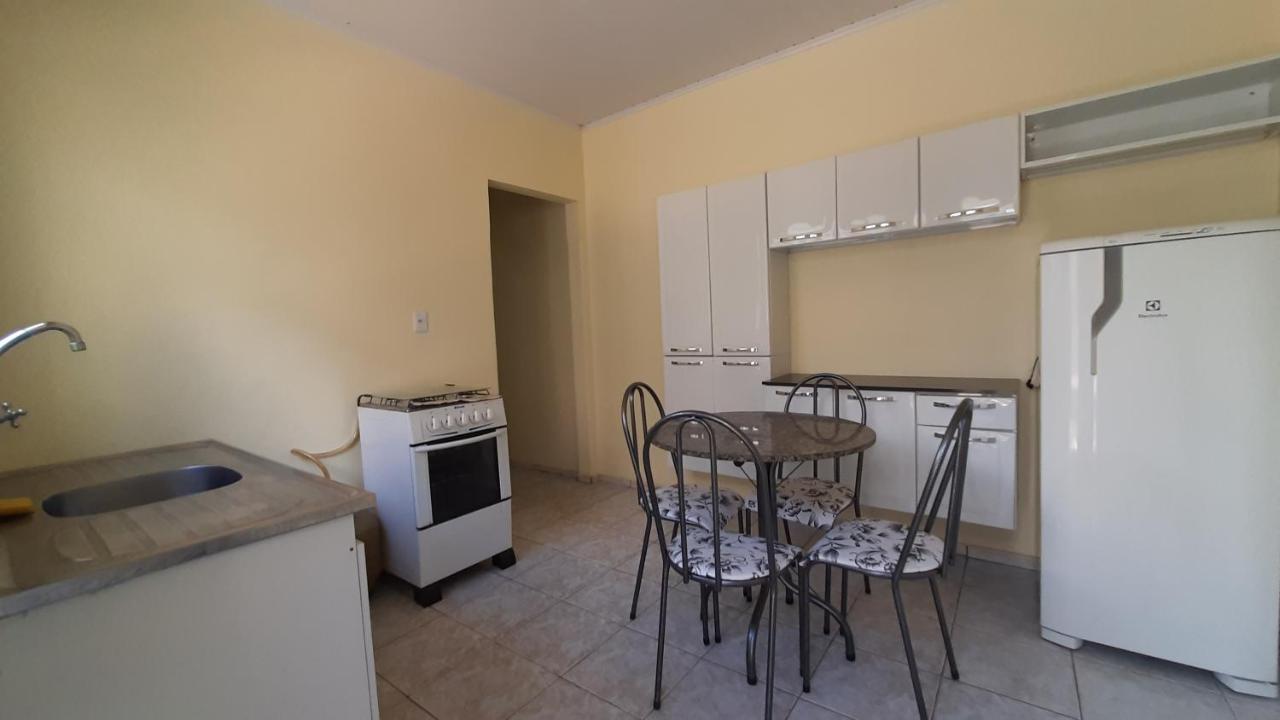Hospedagensjaguariaiva Apartman Kültér fotó